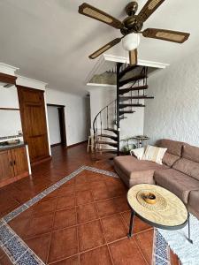 A seating area at Dúplex Centro Histórico Tarifa