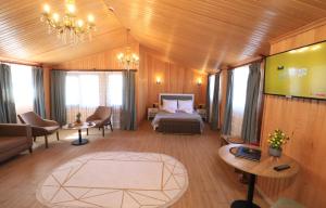 Katil atau katil-katil dalam bilik di ALMIRCAN HOTEL