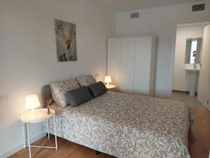 Gallery image of Apartamentos con terraza frente al mar by Color Flats in Canet de Berenguer +29 photos