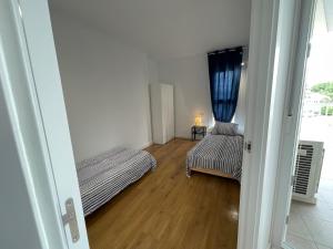 Gallery image of Apartamentos con terraza frente al mar by Color Flats in Canet de Berenguer