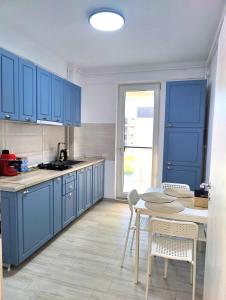 Dapur atau dapur kecil di Naby by The Sea