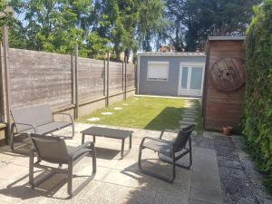 Ogród w obiekcie spacieuse maison de ville avec espace détente