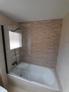 Zdjęcie z galerii obiektu Apartamentos aguanaz w mieście Entrambasaguas