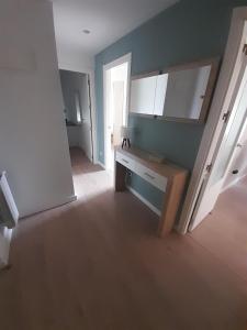 Zdjęcie z galerii obiektu Apartamentos aguanaz w mieście Entrambasaguas