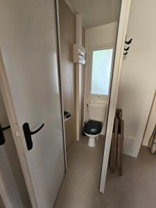 Koupelna v ubytování Camping Le Dolium