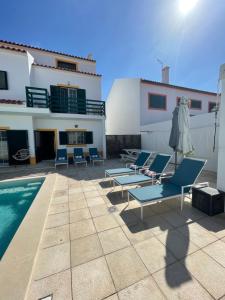 Bazén v ubytování MHouse lease Comporta Centro Villa 3 quartos nebo v jeho okolí