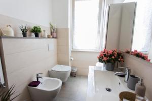 Koupelna v ubytování Appartamento Torregalli, confortevole e moderno