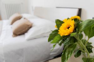 Postel nebo postele na pokoji v ubytování Appartamento Torregalli, confortevole e moderno