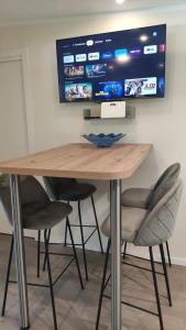 TV a/nebo společenská místnost v ubytování Mobile home Sofija