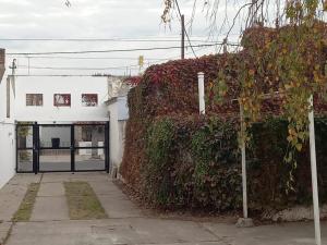 Φωτογραφία από το άλμπουμ του Departamento dos dormitorios con cochera Tres Arroyos -2- σε Tres Arroyos +25 φωτογραφίες