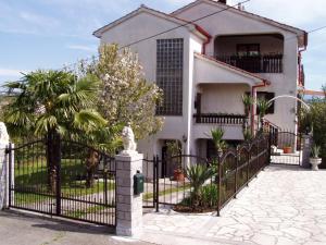 Gallery image of Apartments Perić in Opatija