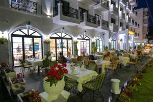 Restaurace v ubytování Chimaera Hotel