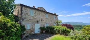 Afbeelding uit fotogalerij van Infinity pool villa - Fonte Piccola in Città di Castello