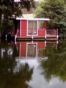 Foto dalla galleria di Floß Casanova a Erkner