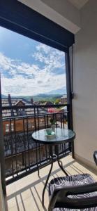 Balkón nebo terasa v ubytování Apartman u centru Kolasina sa garazom