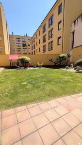 Budynek, w którym mieści się apartament