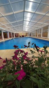 Basen w obiekcie Apartamento en Foz. Primera Línea Playa Rapadoira lub w pobliżu