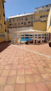 Basen w obiekcie Apartamento en Foz. Primera Línea Playa Rapadoira lub w pobliżu