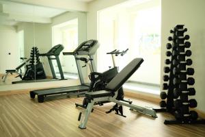 Fitness centrum a/nebo fitness zařízení v ubytování Crystalkuta Hotel - Bali