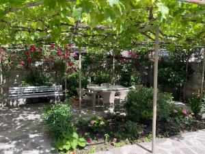 Giardino di Mari Guest House