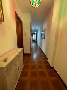 Zdjęcie z galerii obiektu Hermoso piso primera línea w mieście Motril