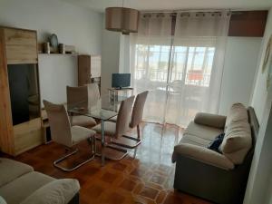 Zdjęcie z galerii obiektu Hermoso piso primera línea w mieście Motril
