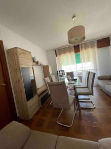 Zdjęcie z galerii obiektu Hermoso piso primera línea w mieście Motril
