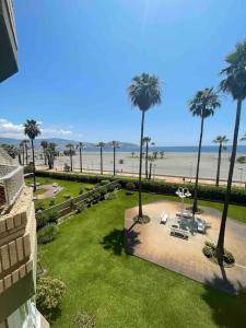 Zdjęcie z galerii obiektu Hermoso piso primera línea w mieście Motril