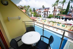 Balkón nebo terasa v ubytování Wassermann Hotel