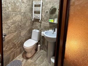 חדר רחצה ב-Hotel VIM in Sighnaghi