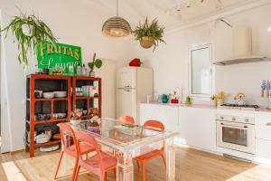 Kuchyň nebo kuchyňský kout v ubytování Pop-Zen Penthouse Madrid