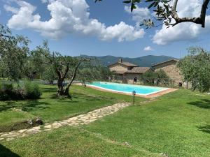 Πισίνα στο ή κοντά στο Il casale di Tata