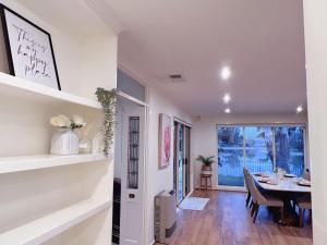 Ảnh trong thư viện ảnh của Patterson Lakes Charming 2 Bedroom House / VPL244 ở Patterson Lakes