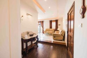 A seating area at Amethyst
