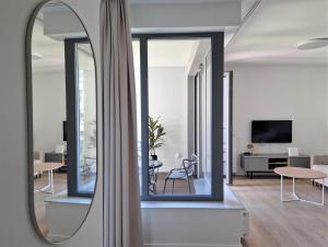 TV a/nebo společenská místnost v ubytování 5 min do plaży! Plac Unii - Baltic Sands Premium Apartments