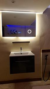 Galeriebild der Unterkunft Slipi Apartment 2BR in Jakarta