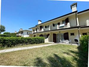 Kép Welcoming villa with pool and private garden szállásáról Porto Santa Margherita di Caorléban a galériában
