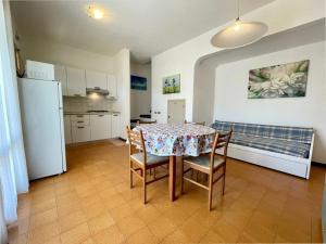 Kép Welcoming villa with pool and private garden szállásáról Porto Santa Margherita di Caorléban a galériában