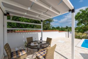 Balkón nebo terasa v ubytování Casa Cosini with Private Pool