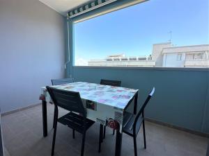 En balkon eller terrasse på Isola Clara - Appartamenti + 13 billeder