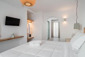 Gallery image of Castello studios in Agia Anna Naxos +69 photos