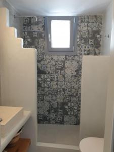 Ένα μπάνιο στο Kalypso Studio +16 φωτογραφίες