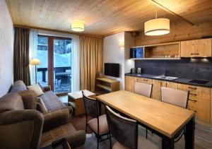 Kuchyň nebo kuchyňský kout v ubytování Chalets Jasná Collection - Apartments