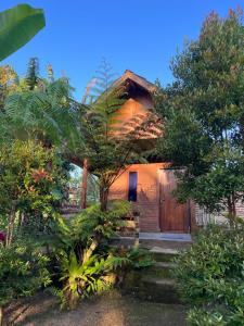 Zahrada ubytování Tetebatu Sunrise Homestay