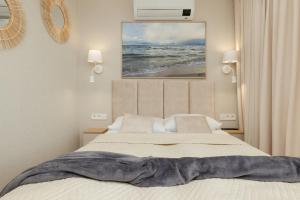 Postel nebo postele na pokoji v ubytování Lighthouse Luxury Penthouse - Jantar Apartamenty