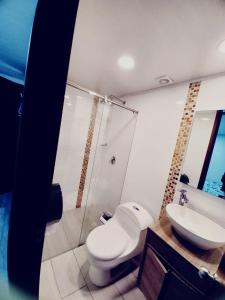 Koupelna v ubytování Hotel Kristal Ferial