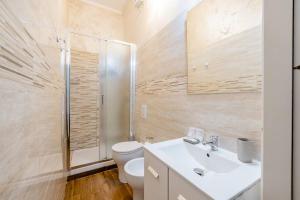 Kúpeľňa v ubytovaní Deluxe rooms and Chilling Jacuzzi Suite Guesthouse