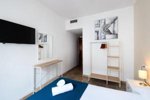 Zdjęcie z galerii obiektu CENTER APARTMENT 2bed 2b Aircon Wif and PARKING FREE w Maladze