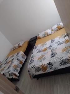Postel nebo postele na pokoji v ubytování APARTAMENTO EN FLANDES + 4 fotografie