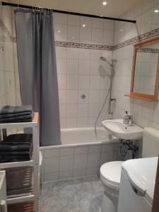 Koupelna v ubytování Gästewohnung in Hohenstein-Ernstthal